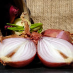 9 Surprising Ways You Can Use Onions